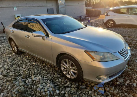 2011 Lexus Es 350 z USA, uszkodzony, nr VIN JTHBK1EG2B2427720